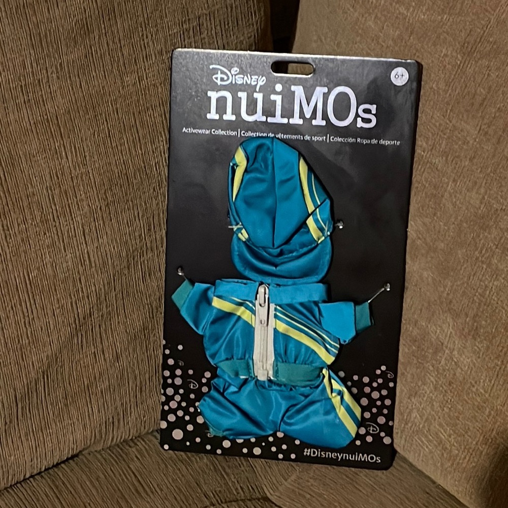 Disney nuiMOs Multicolor Soft Push Toy Aotivewear Fashion Collection Outfit Set